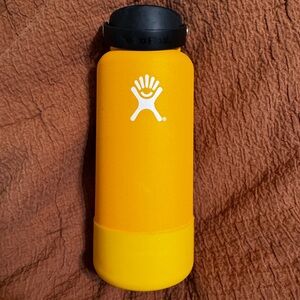 Hydro Flask 32oz Bottle